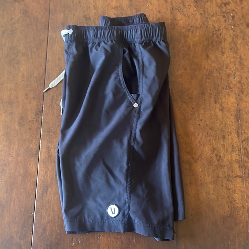 Vuori Kore Shorts Black